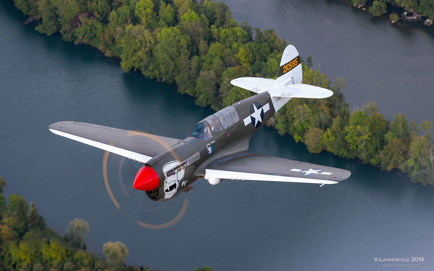 Curtiss P 40N